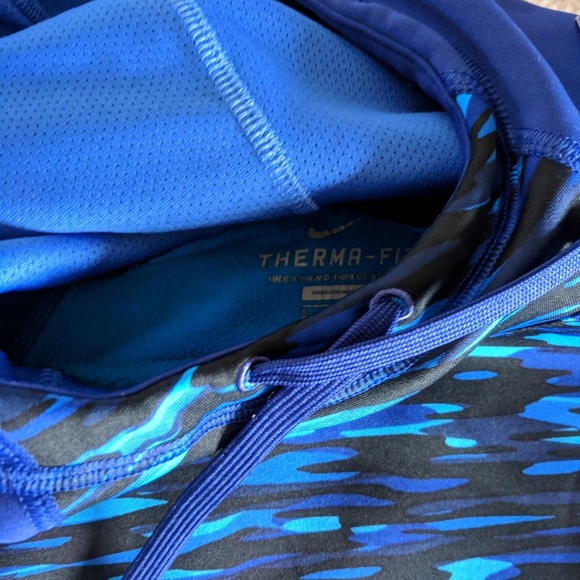 🔥 Nike Hoodie - Picture 4 of 7